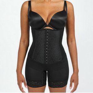 Body Fashion Black: Size 28